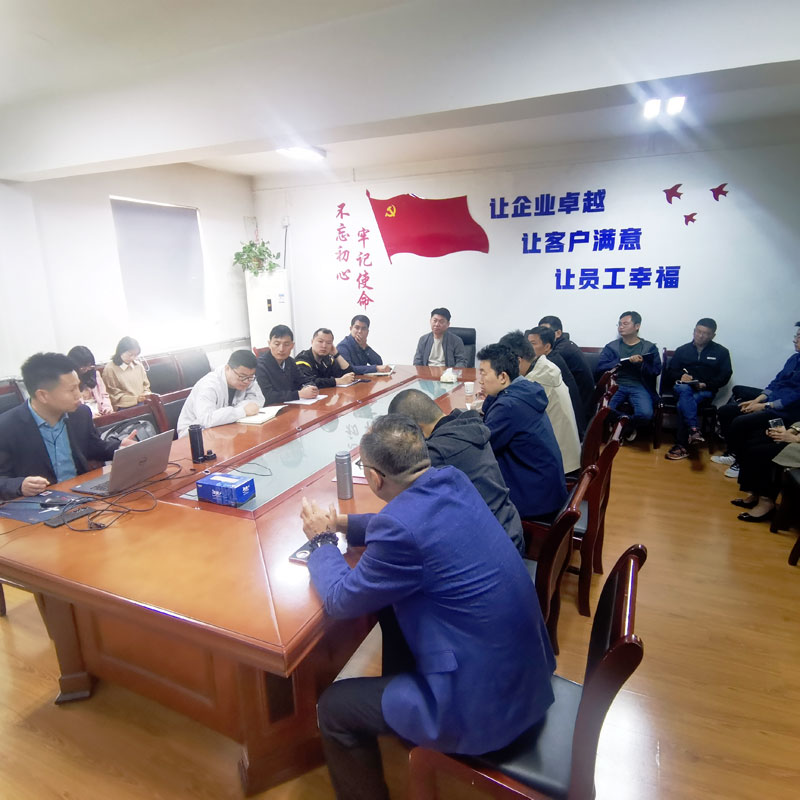 強(qiáng)化法律風(fēng)險(xiǎn)防控意識(shí) 提高依法治企能力 -我院舉辦2023年法律知識(shí)講座